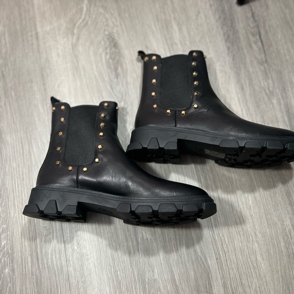 Michael Kors Ridley Astor Stud Leather Boot ✨brand new✨No box Color Black - Picture 6 of 10